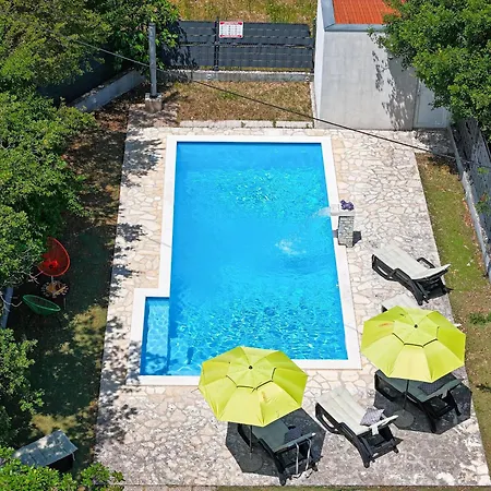 House Edvard Plano
