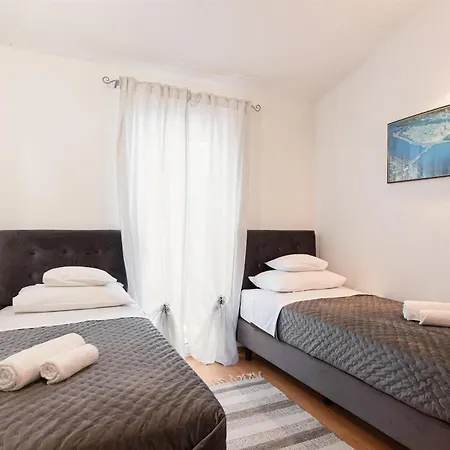 Holiday home House Edvard Plano