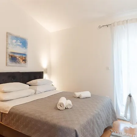 House Edvard * Plano